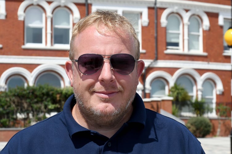 Public opinions on summer holidays in 2022 - Neil Ferns, Onchan