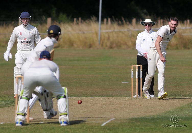 Action from the Devon Cricket League B Division clash between Chudleigh and Ipplepen on Saturday.