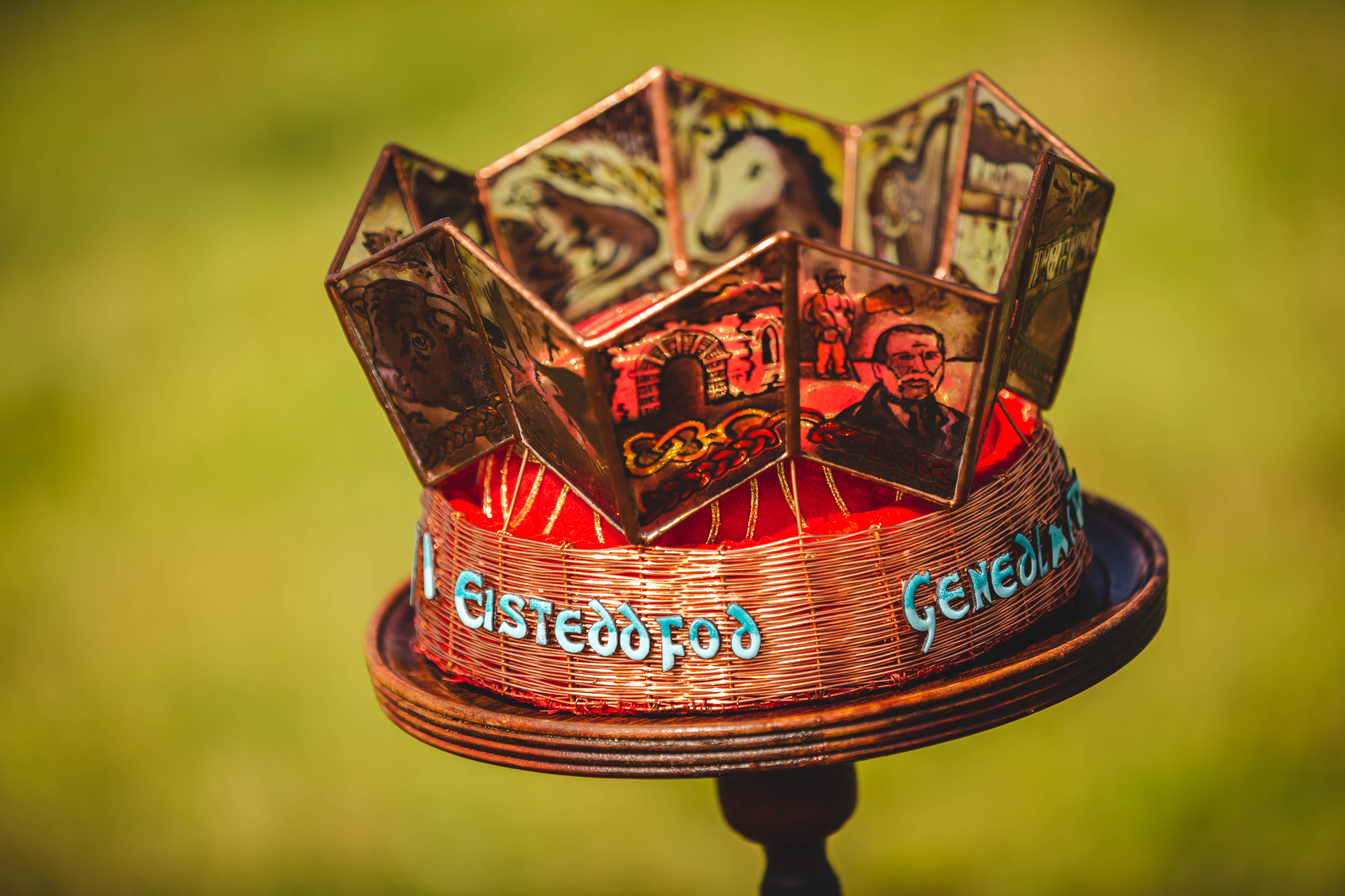 The winner of the Crown will be named on Monday evening