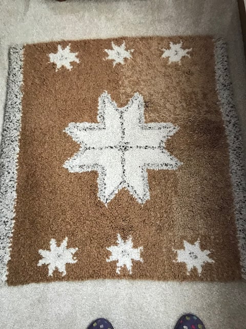 Craft rug - Polly Raymond