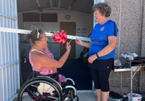 Paralympian Rachel Morris guest of honour at Badshot Lea Tennis Club