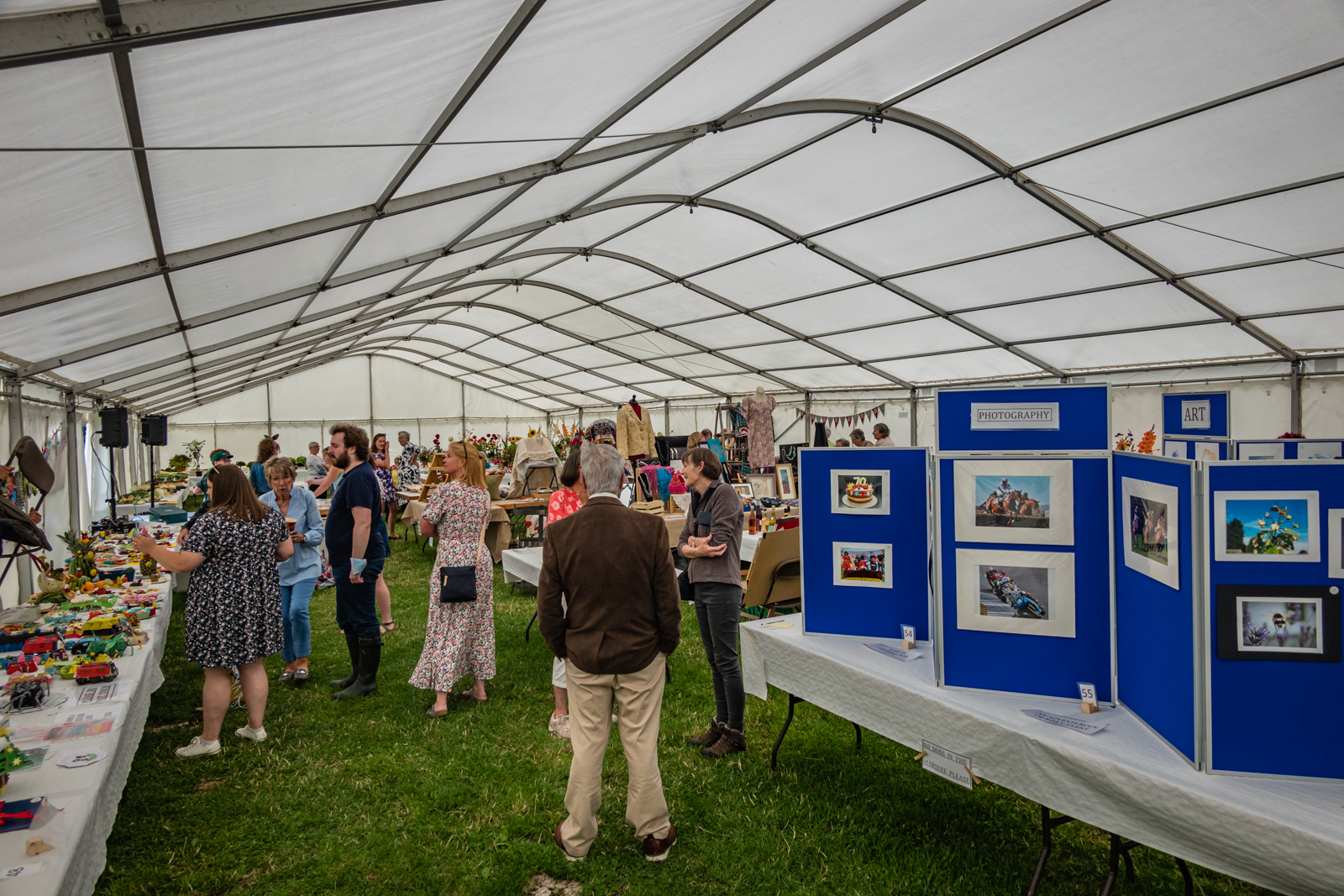 Domestic tent