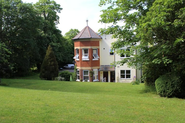 cheap farnham
