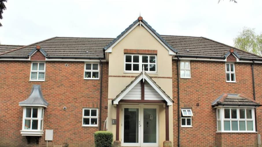 Farnham’s cheapest houses and apartments, costing less than £200k