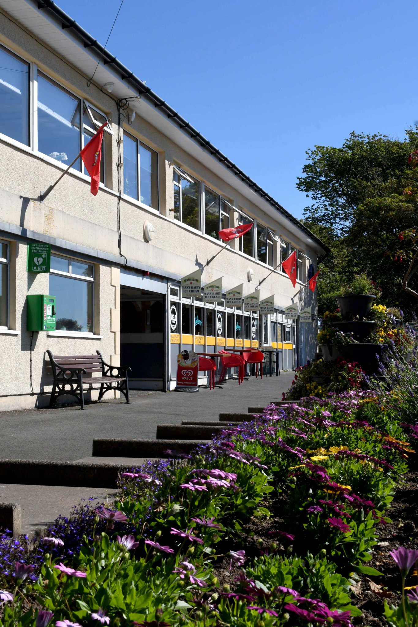 Onchan Park - main building