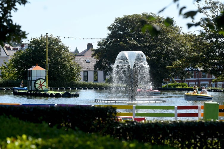 Onchan Park - boating lake