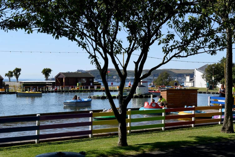 Onchan Park - boating lake