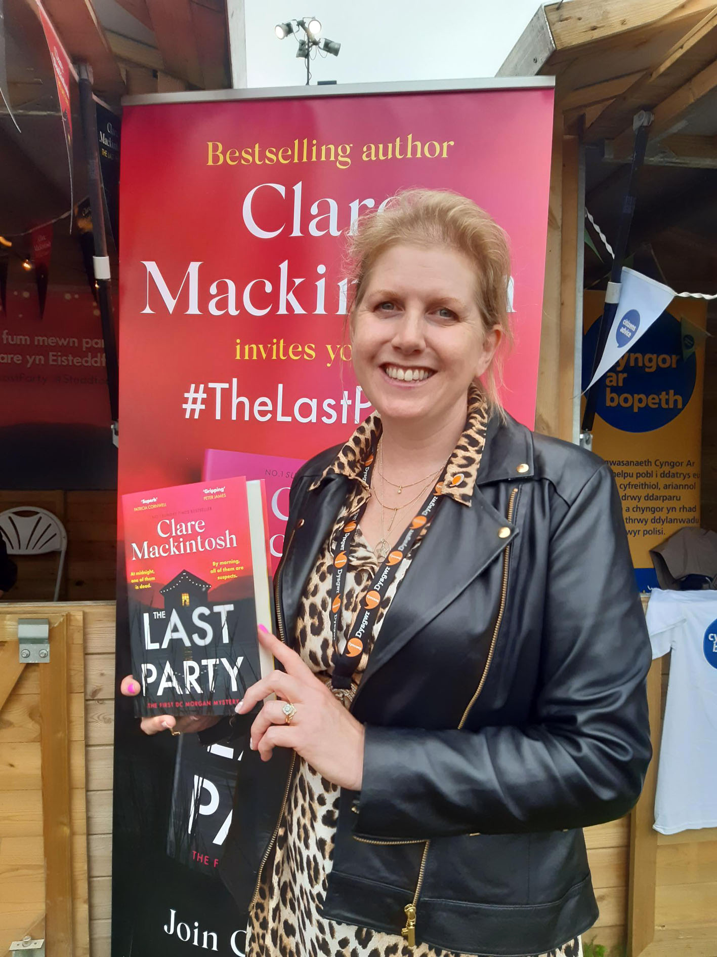 Left: Bala author Clare Mackintosh travelled to the Maes to launch her latest book, The Last Party. Right: Dafydd Iwan, former county councillor for Dwyfor, Gwynedd, and president of Plaid Cymru, told the Cambrian News he was there to promote Plaid’s ‘friends’ to those who are thinking of becoming members but don’t feel ready to commit to that just yet