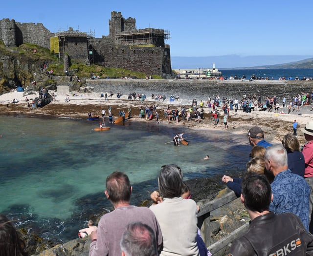 Build-a-boat comp is highlight of weekend