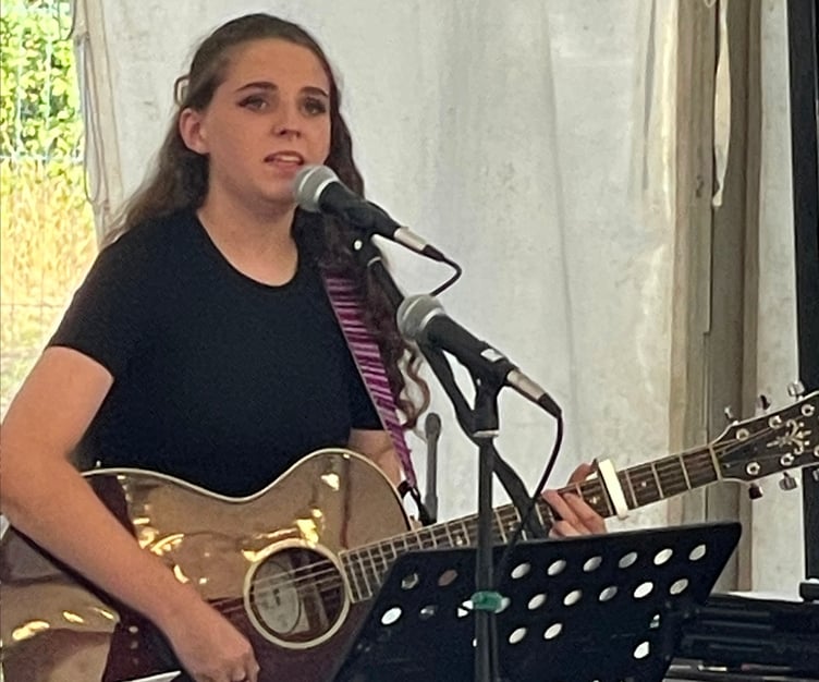 Jess Hampson during the Crediton Arts Centre concert on August 12. AQ 3196