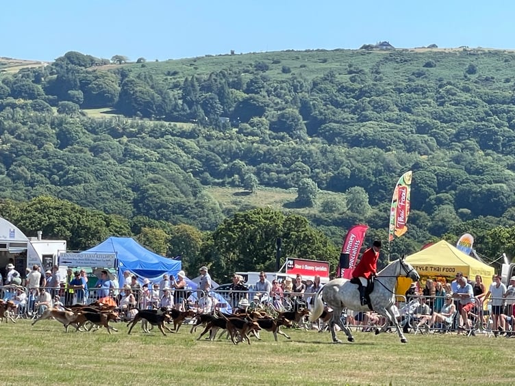 Eggesford Hunt in the main ring at the Show.