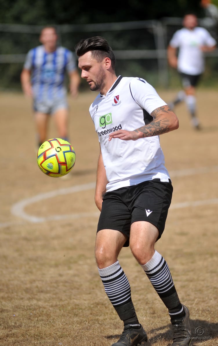 Action from the Peninsula Premier East clash between Teignmouth and Holsworthy on Saturday.