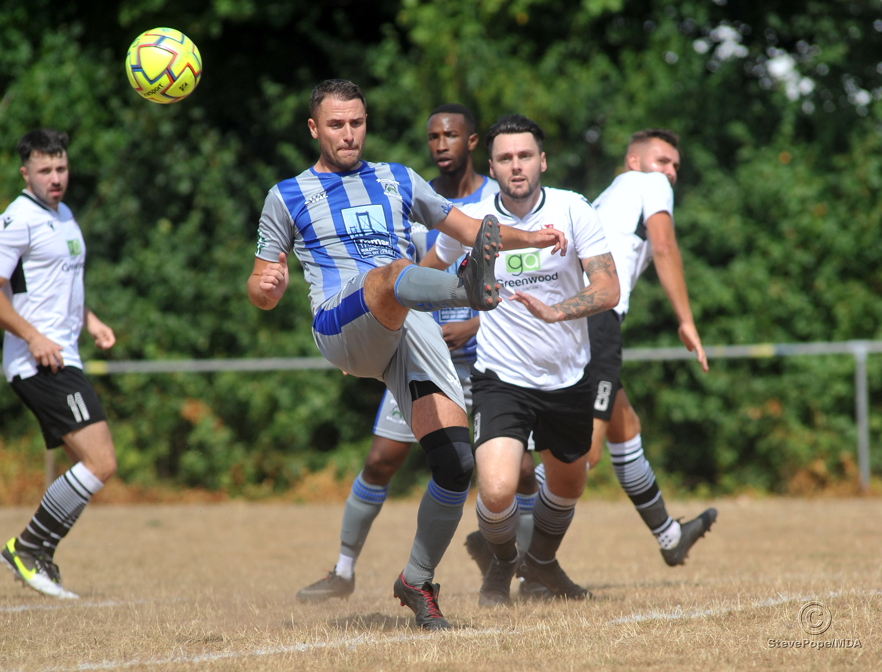 Action from the Peninsula Premier East clash between Teignmouth and Holsworthy on Saturday.