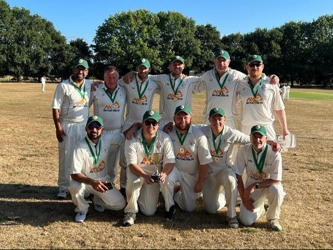 Peper Harow ll: winners of Division 6