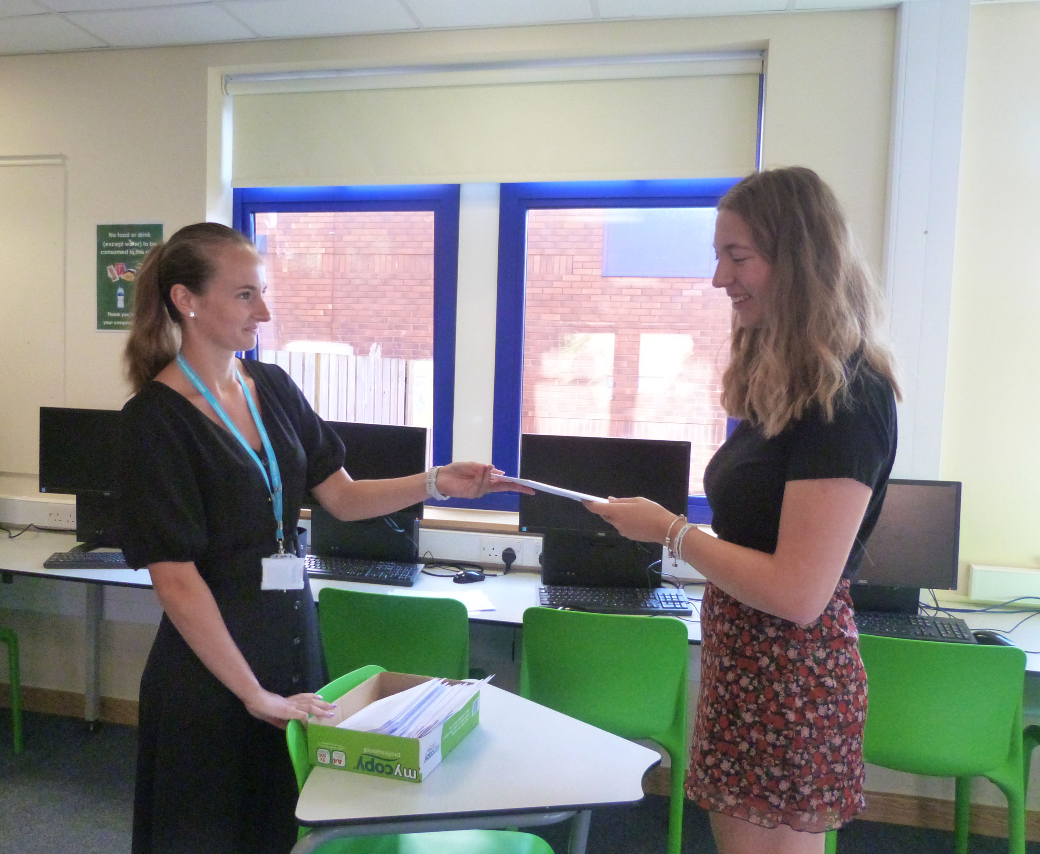 Ivybridge students collect GCSE results
