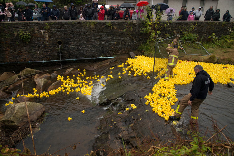 Laxey Duck Races 2022
