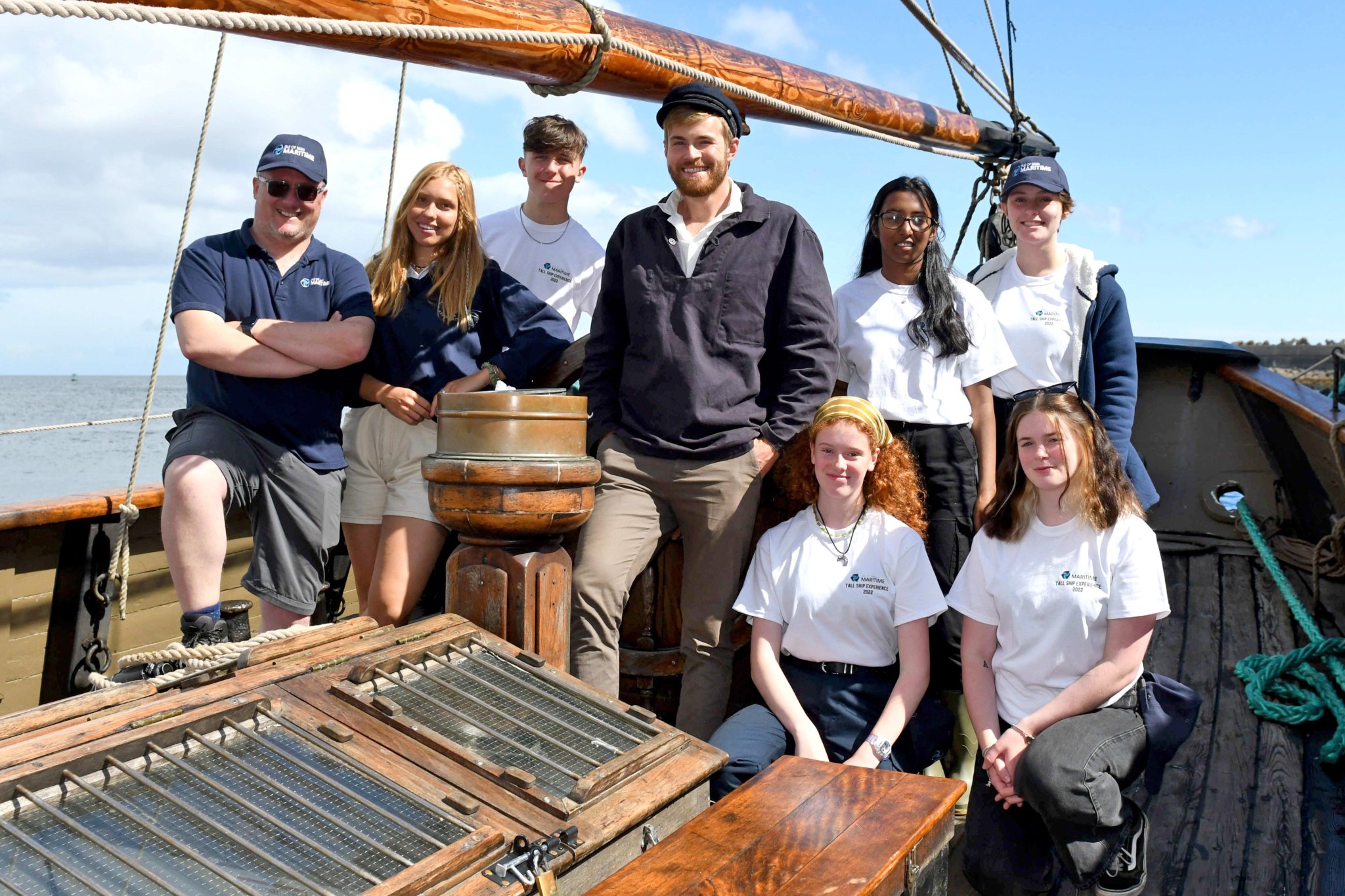 Eight Manx young people have helped to sail the tall ship Phoenix, a two-masted brig, around the island as part of a six-day programme organised by Isle of Man Maritime -