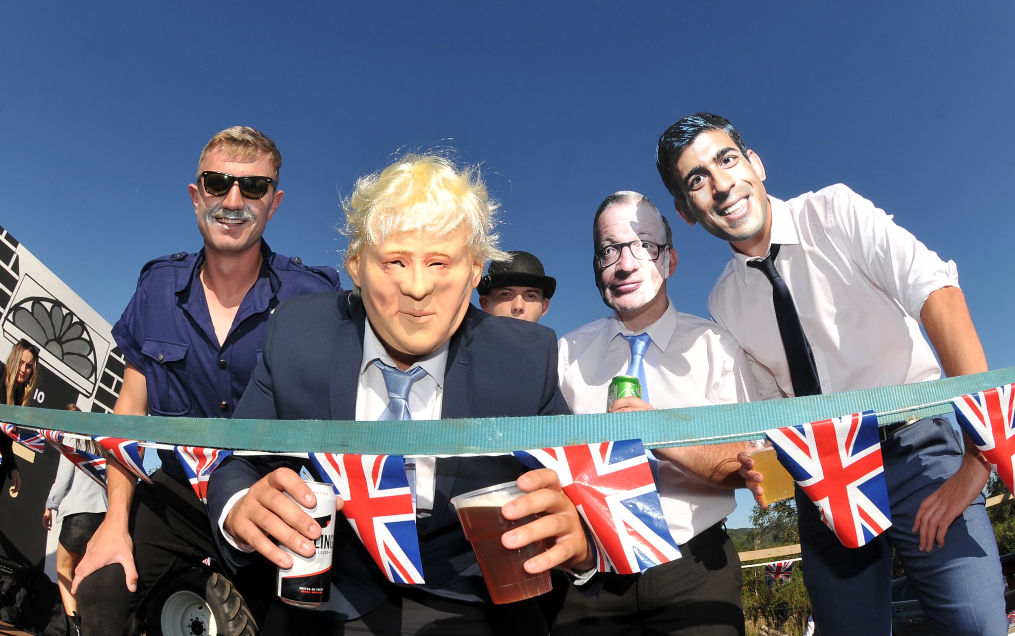 Caption in here