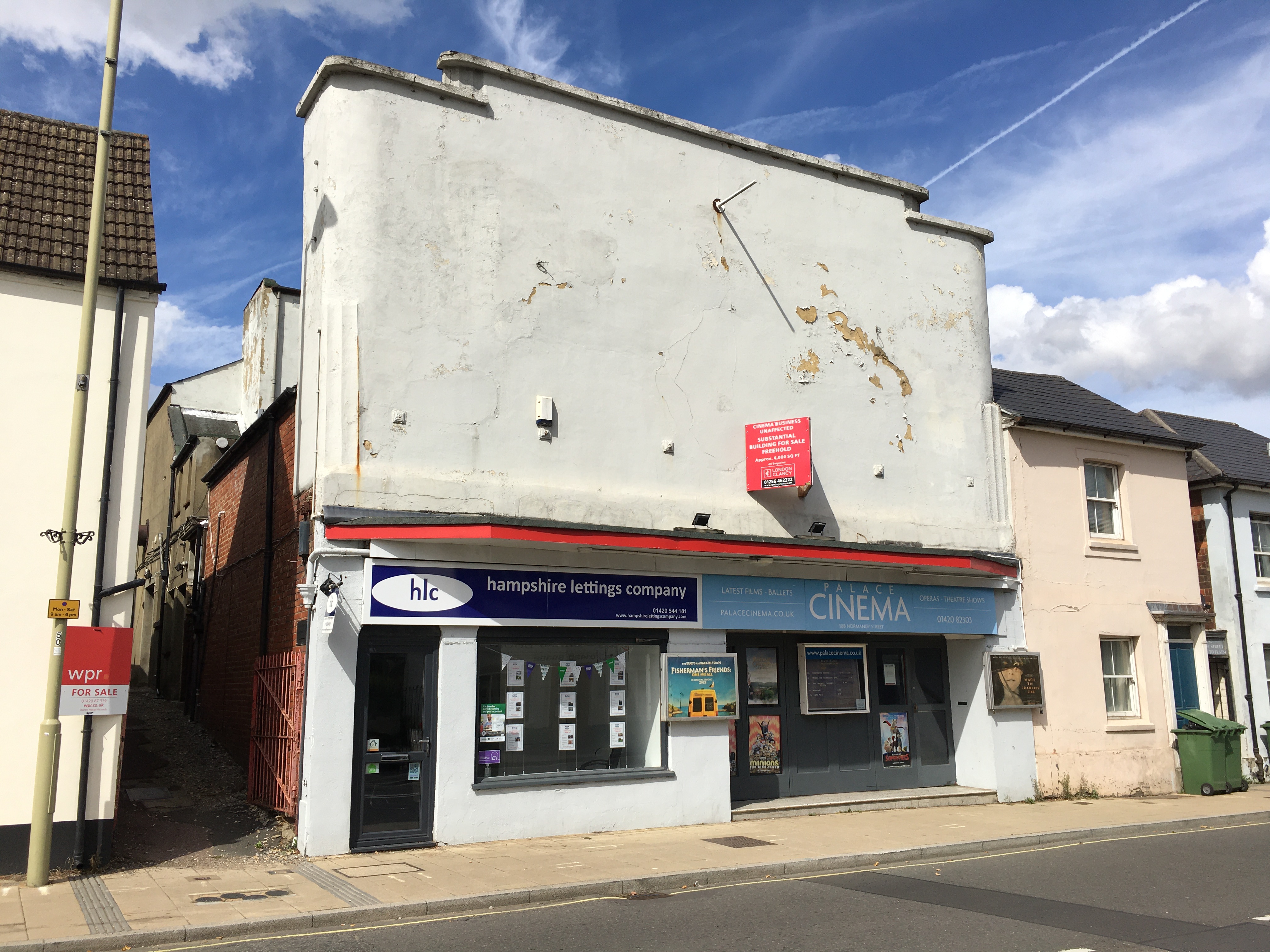 <p>The Palace Cinema in Alton</p>