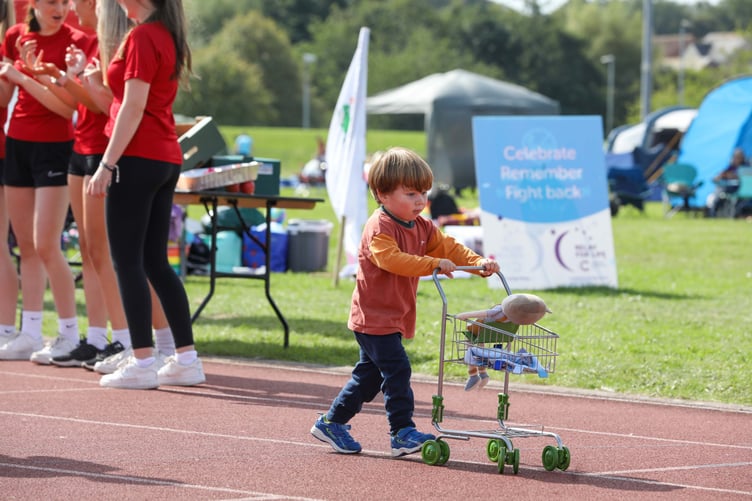 Relay for Life Isle of Man. Photo by Callum Staley (CJS Photography)