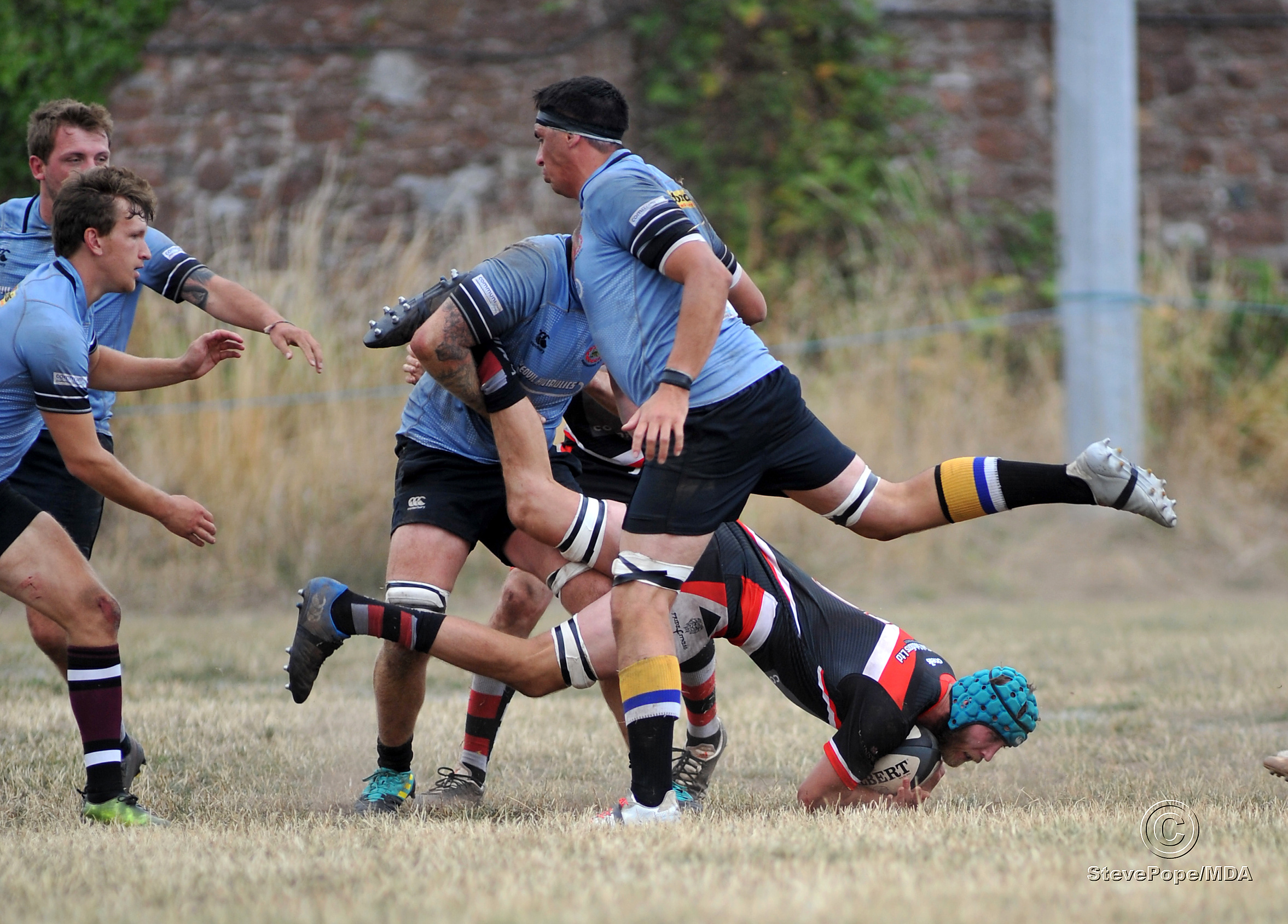 Photo: Steve Pope MDA030922B_SP004 Rugby. Teignmouth versus Sherborne . A close run run match that saw Sherborne coming up tops by just two points to win 43 points to 41 at Bitton Park.