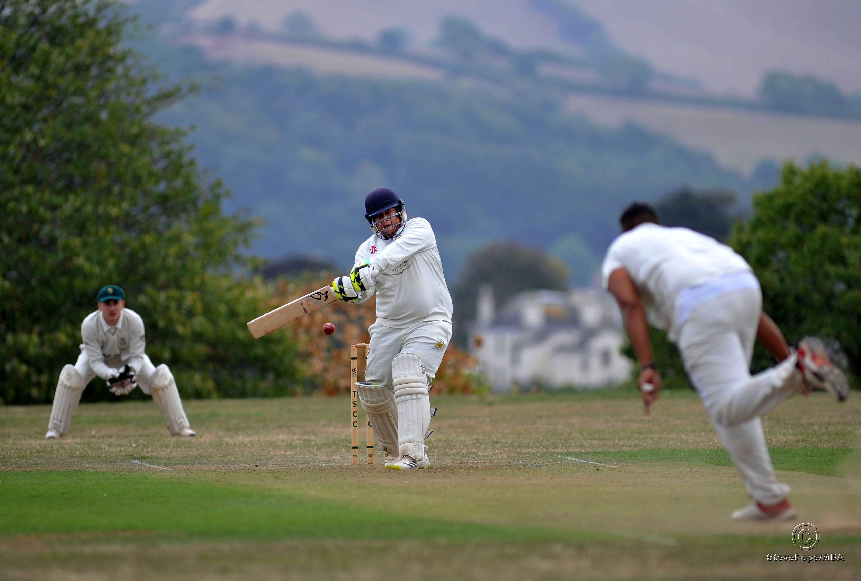 Photo: Steve Pope MDA030922E_SP008 Tolchards Devon Cricket League C Division (West). Teignmouth and Shaldon versus Yelverton Bohemians. Yelverton's Jonathan Malan