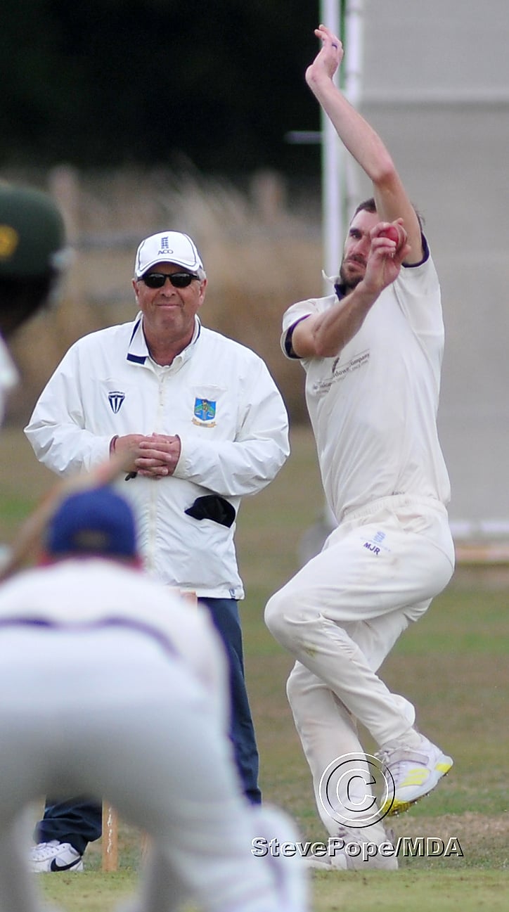 Photo: Steve Pope MDA030922F_SP003 Tolchards Devon Cricket League B Division. Chudleigh versus Clyst St George. Chudleigh's Will Heather hurls down a delivery