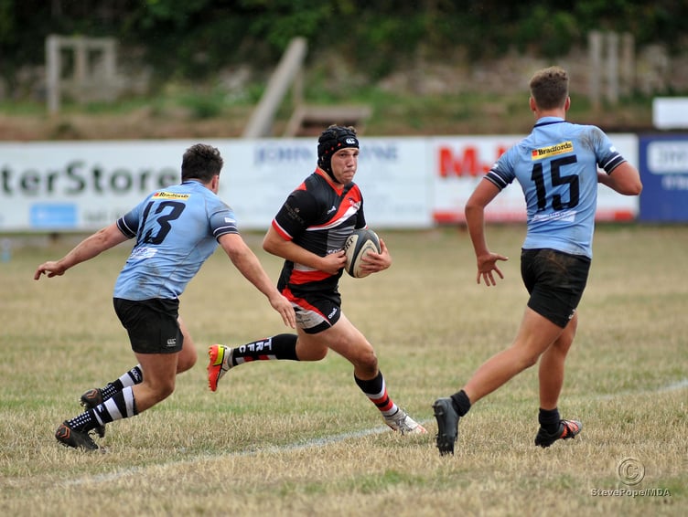 Photo: Steve Pope MDA030922B_SP009 Rugby. Teignmouth versus Sherborne . A close run run match that saw Sherborne coming up tops by just two points to win 43 points to 41 at Bitton Park.