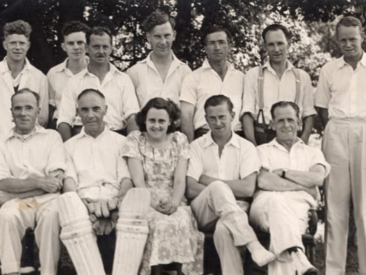 Which cricket team is this?