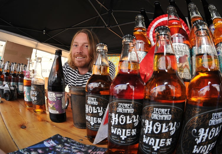 Photo: Steve Pope MDA100922A_SP016
Nourish Food Festival at Bovey Tracey. Joe Heley from West Somerset's Secret Orchard