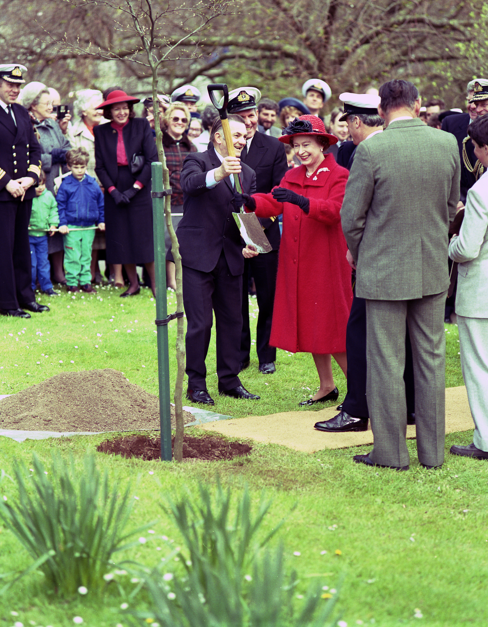 Presentation of a Shovel April 1989