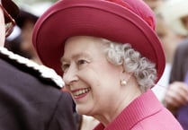 Queen Elizabeth II: Public screenings of the state funeral in Farnham