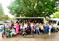 Ukrainian refugees enjoy day out at Marwell Zoo thanks to Salvation Army volunteer