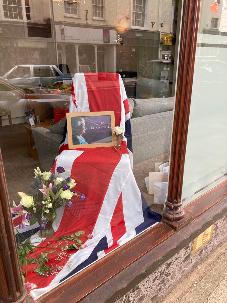 A tribute to the Queen at Quantock Funeral Services