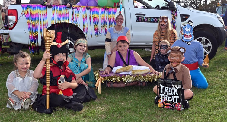 Friends of Port Isaac with Aladdian
