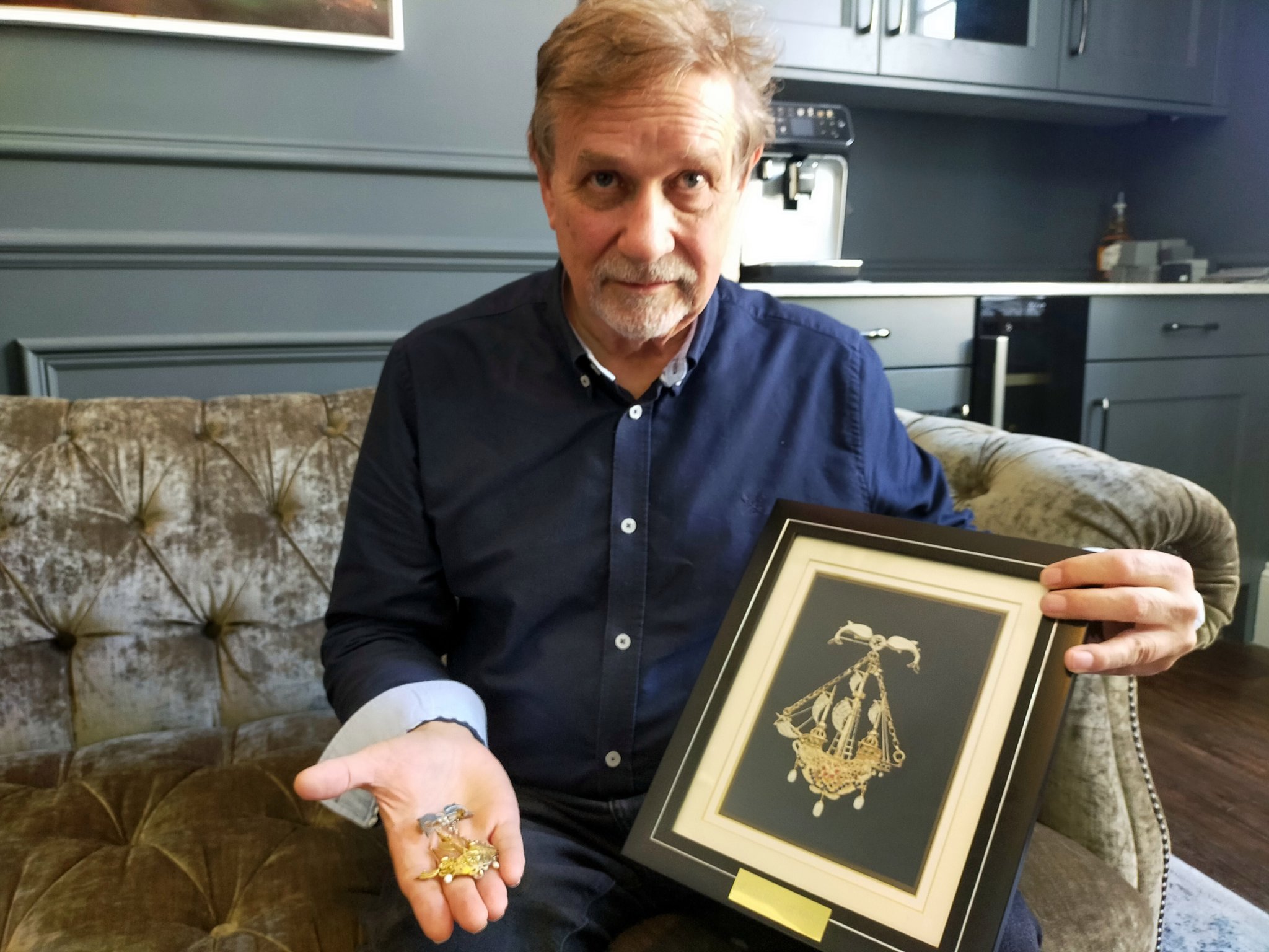 John Baldwin, Queen's Tavistock brooch maker