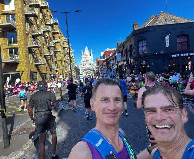 Hunt brothers run up £40,000 for Royal Surrey County Hospital