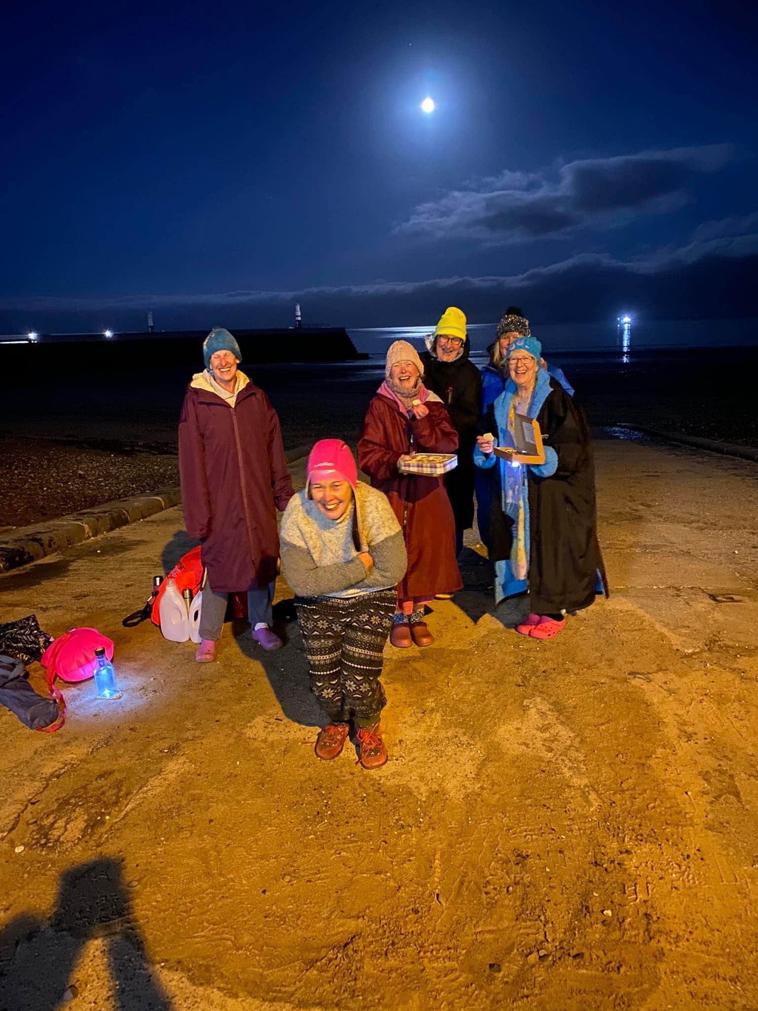 Some of the Northern Dippers meet ups take place at night for, what they call, moon swims