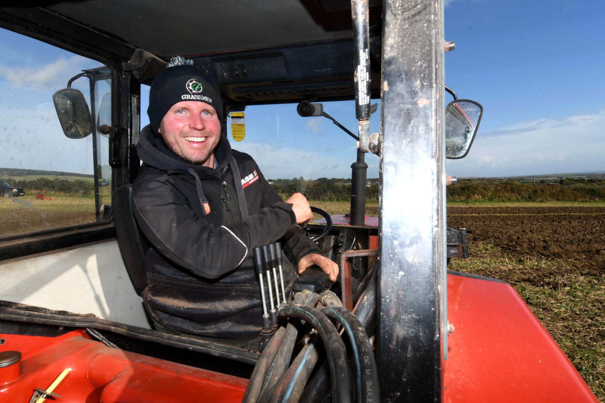 Ste Ennett on his Case tractor was competing in the Modern/Classic class(DK221015-67)