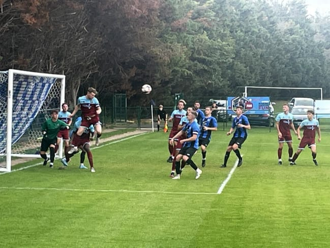 Farnham Town FC