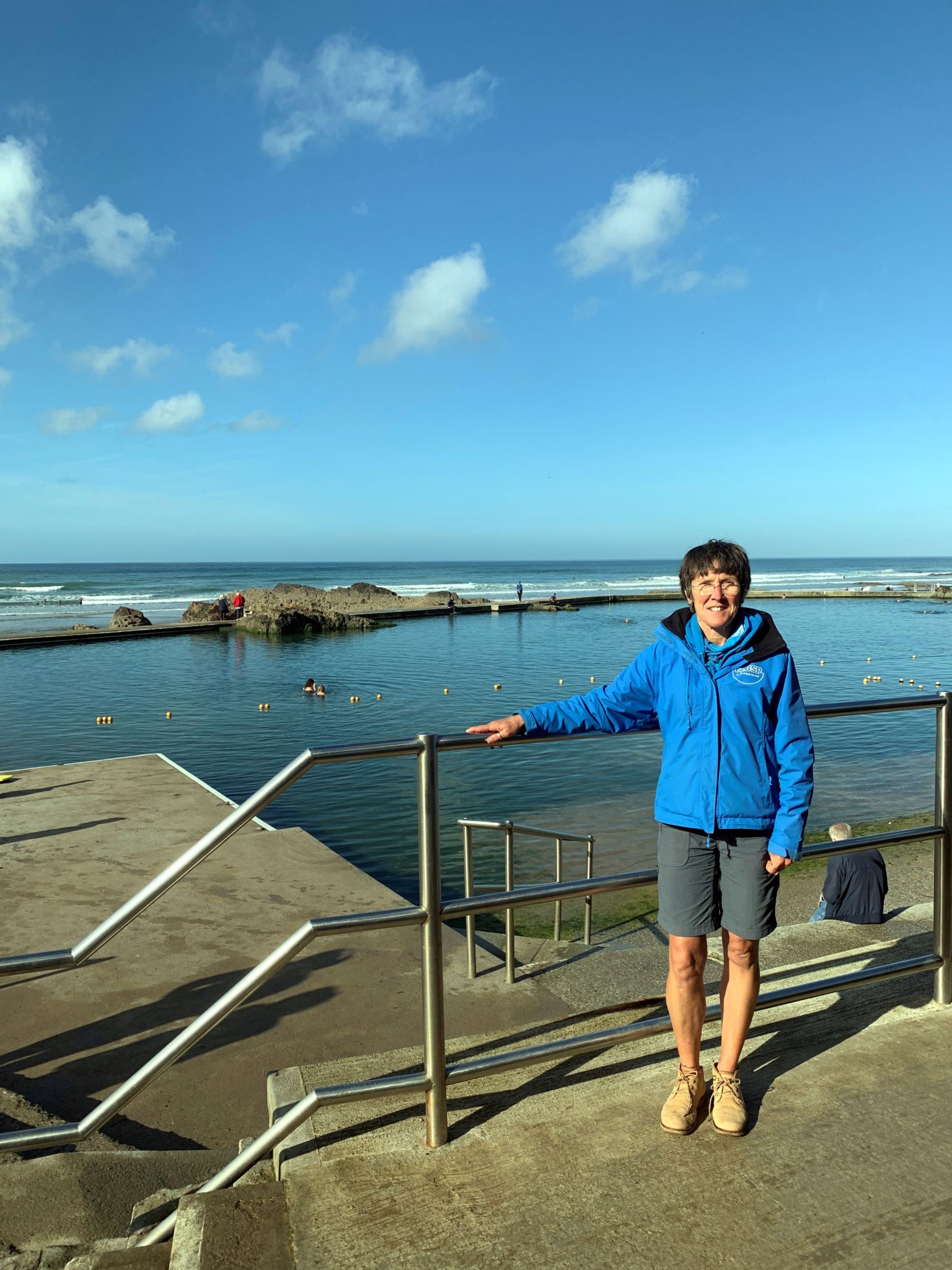 Thanks have been expressed to the Bude Sea Pool staff for all their support. The have been fantastic pool ambassadors, running the pool-side pop-up shop and tending to a bumper batch of jelly and weaver fish stings due to the unusually warm weather