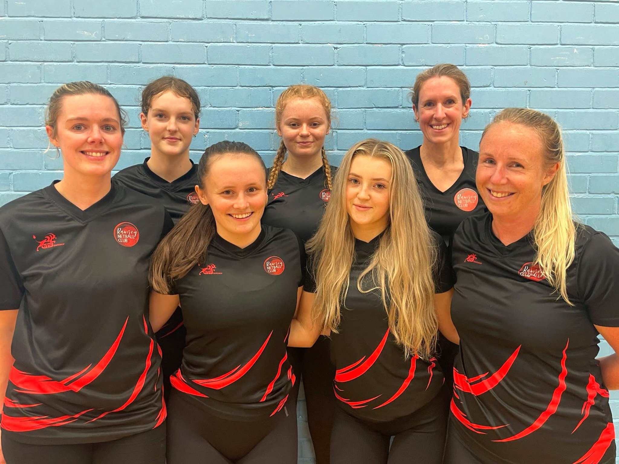 Ramsey Blacks edged past Simcocks Green Eagles in a close Division One match on Sunday, winning 29-26