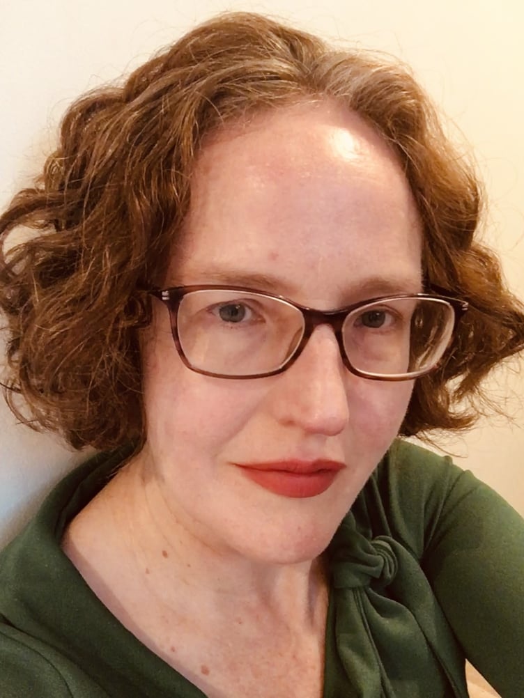 Dr Caroline Morris