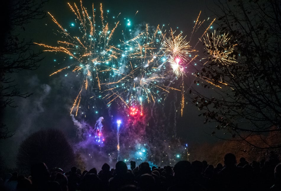 <p>A scene from the 2022 display organised by Farnham Round Table</p>