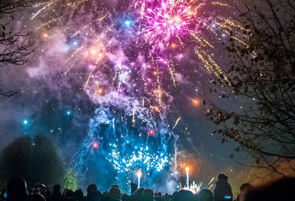 <p>Tickets are now available online for the annual Farnham Fireworks and Torchlit Procession on Saturday, November 2.</p>
