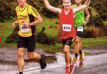 Rain fails to deter runners