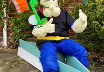ROWLANDS CASTLE SCARECROW TRAIL  Hundreds join in the fun to help raise more than £2,200 for St John’s School
