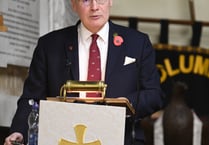 Sir John gives talk on his 40 years of military service