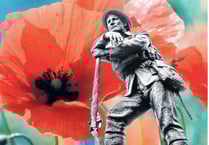 Hundreds gather at Abergavenny’s war memorial for Remembrance Parade
