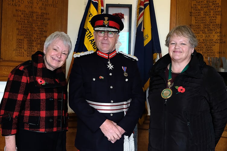 Dr Catrin Jones, Criccieth Town Council clerk; Edmund S Bailey, Lord Lieutenant of Gwynedd who laid a wreath on behalf of the Crown; and Cllr Sian Williams, Criccieth Town Council chair